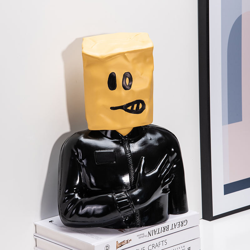 Nordic Home Decor Banksy Statu - огляд і ціна Home Decor Y2K