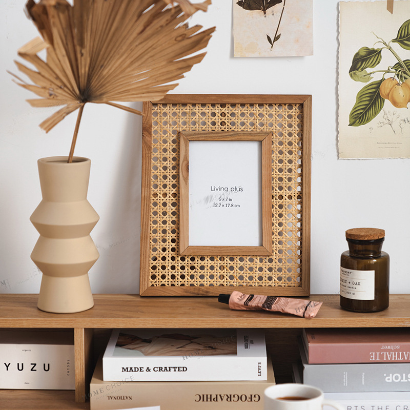 Nordic Solid Wood Rattan Woven - огляд і ціна Bamboo Photo Frame